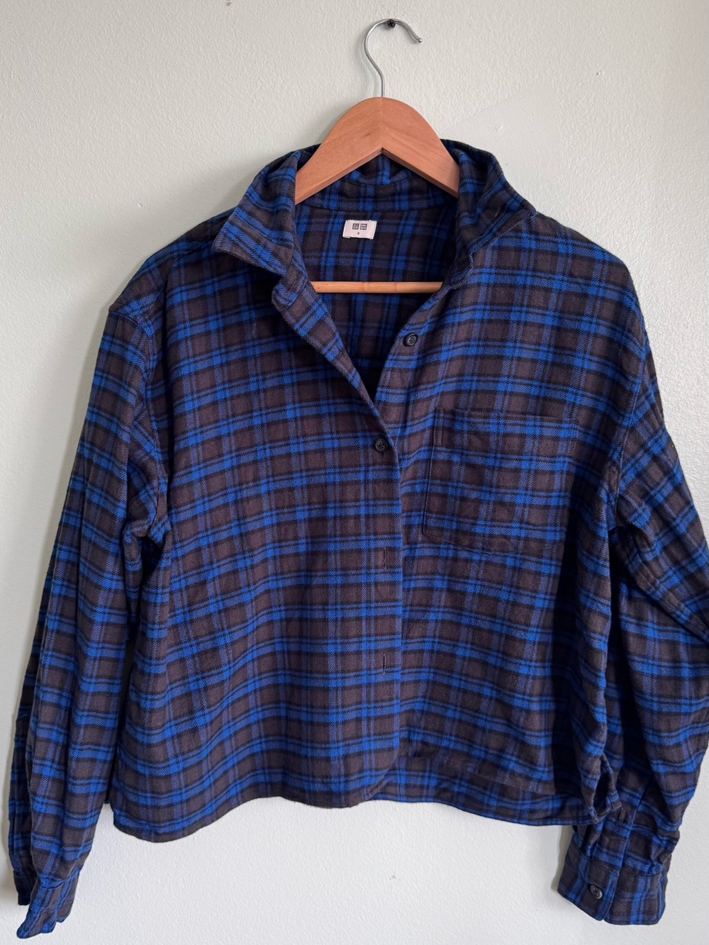 Uniqlo Blue and Black Plaid Button-Down Shirt